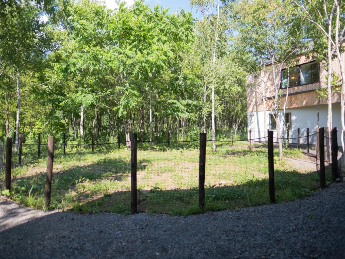 Gasthaus Coboushi オモヤ Niseko Exterior foto
